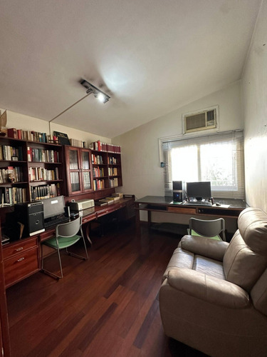 Solo Clientes Venta De Impecable Casa En Trigal Norte Valencia Calle Cerrada