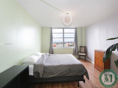 Imagem 7 de 10 de Apartamento - Ap00263 - 34796900