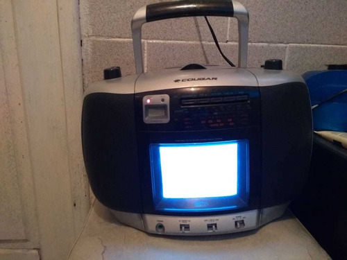 Rádio Portátil Cougar Com Cd E Tv