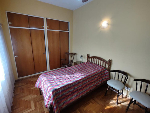 Venta Casa 5 Ambientes Quincho Cochera 2 Autos