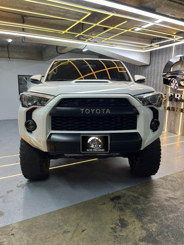 Toyota 4runner 2017