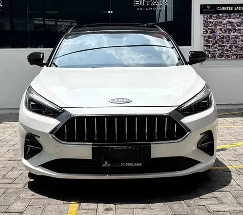 JAC J7 1.5T Quantum Cvt