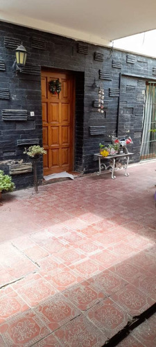 Imagen 4 de 20 de Casa Y Local En Pque Velez Sarsfield Us 125.000