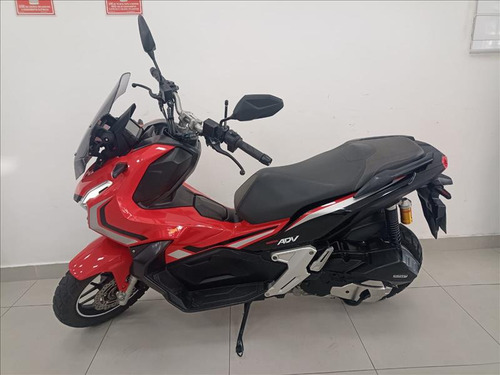 Honda Adv 150