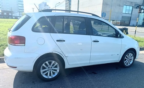 Volkswagen Suran 1.6 - 5 Puertas