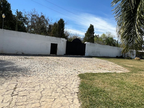 Quinta Campestre En Venta Montemorelos