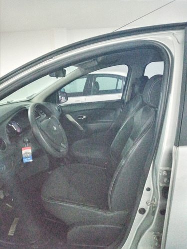 Renault Logan 2016 1.6 Dynamique