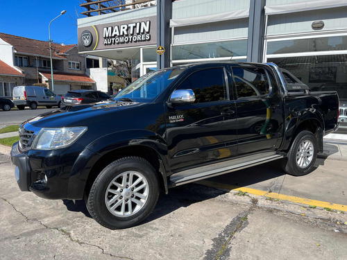 Toyota Hilux 3.0 Cd Srv Cuero 171cv 4x2