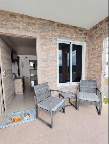 Se Vende Elegante Villa En Veron Punta Cana Rd