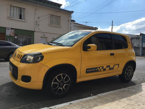 Uno Sporting 1.4 8v Evo Flex 2p