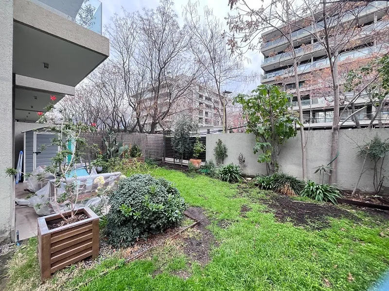 Imagen 4 de 11 de Lindo Departamento En Primer Piso Con Amplio Jardín