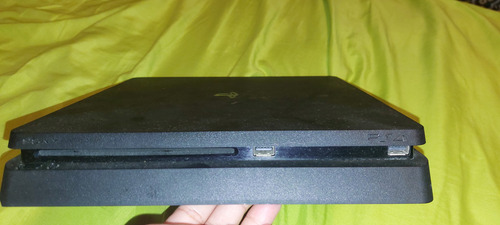 Sony Playstation 4 500gb Color Negro - Excelente (Reacondicionado)