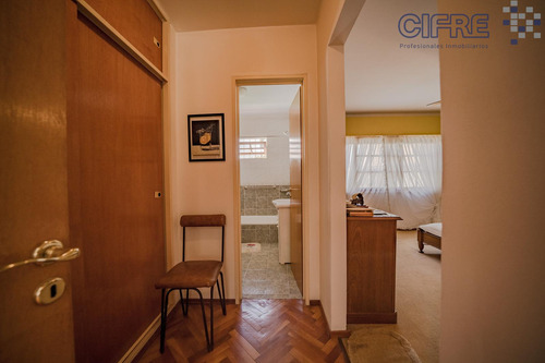 Casa En Lote Propio 5 Ambientes En Duplex Con Jardín Y Garaje. Lote 8.66 X 25