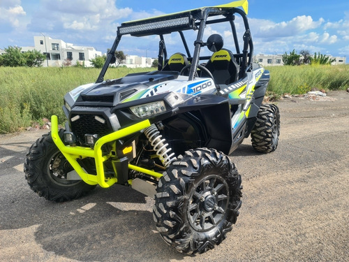 Imagen 1 de 9 de Polaris 1000cc