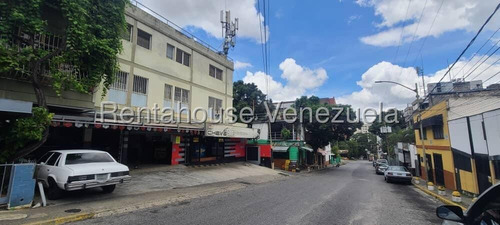 Edificio Con Local Comercial A Pie De Calle En Venta En Los Chorros 25-21914 Cs