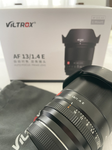 Lente Viltrox Af 13mm F1.4 Stm Para Sony E-mount Sony E Negro (Usado)