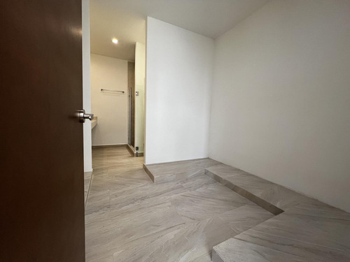 Casa En Venta Merida, Temozon Norte, 3 Hab, Cochera Y Piscina, Entrega Inmediata.