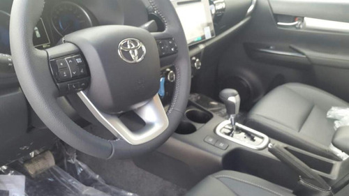 Toyota Hilux 2.8 Cd Srx 177cv 4x4 At 2018