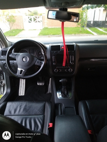 Volkswagen Vento 2.5 Luxury Tiptronic 170cv 2010