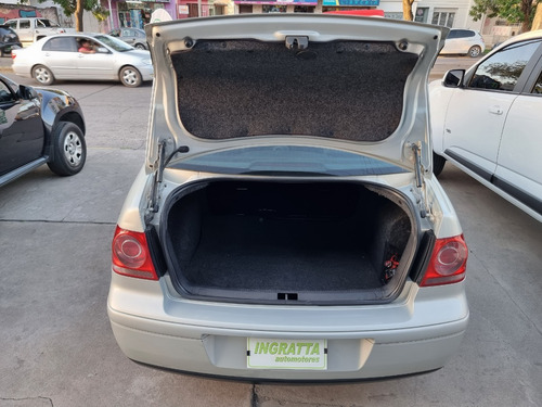 Imagen 13 de 16 de Volkswagen Bora 1.9tdi Trendline