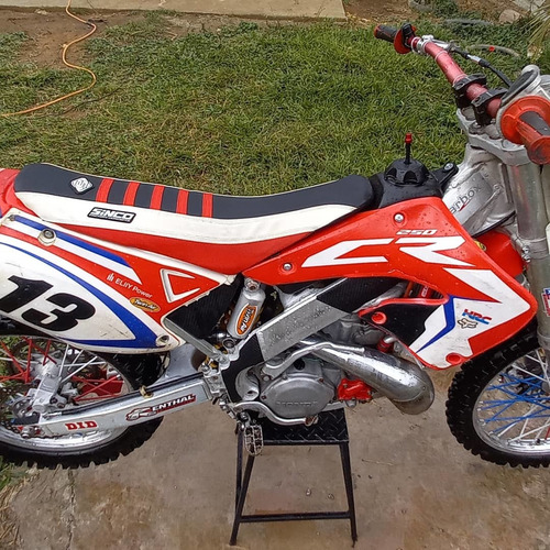 Imagem 3 de 8 de Honda Cr250r