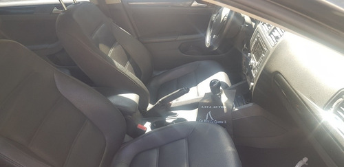 Volkswagen Vento 2.5 Luxury 170cv 2012