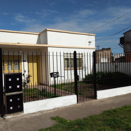 Departamento Ph  En Venta Ubicado En Berazategui,  G.b.a. Zona Sur