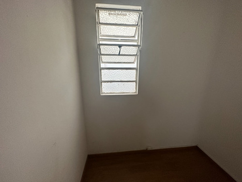 Escritorio - San Jose 1337 Apto 10