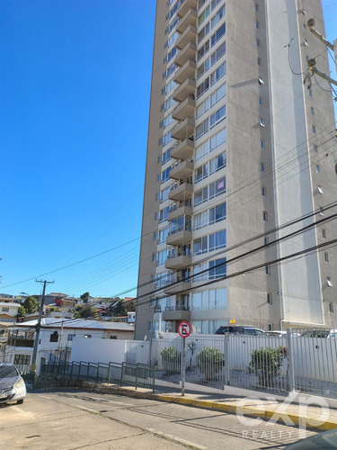 Departamento En Arriendo De 2 Dorm. En Viña Del Mar