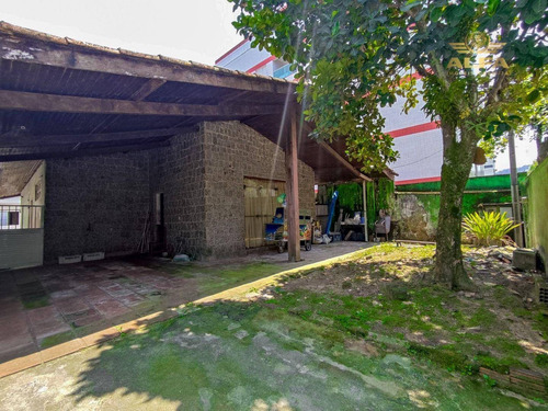 Imagem 2 de 19 de Casa Na Praia Do Tombo De 3 Dormitórios Sendo 1 Suíte Com 3 Vagas. Guarujá-sp. - Ca0160