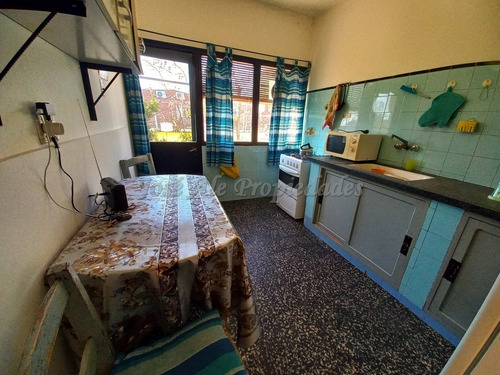 Imagen 7 de 17 de En Venta Casa De Dos Dormitorios Colonia Del Sacramento