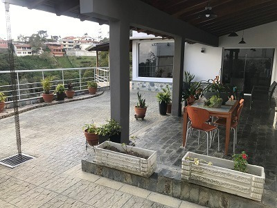 Imagen 13 de 29 de En Venta Casa 6h+s/5b+s/6pe 470 M2 Urb Club De Campo, San Antonio 9512