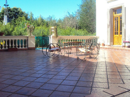 Imagen 9 de 14 de Quinta Antigua En Carlos Keen.