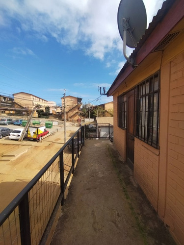 Venta Depto De Inversión 2d,1b, Pobl. Alejandro Navarrete.t