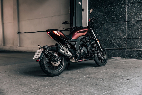 Benelli 502 C Riccia Motos