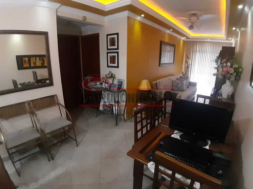 Imagem 2 de 15 de Grande Apartamento Ao Lado Mundial 2 Quartos Com Varanda - Paap24394