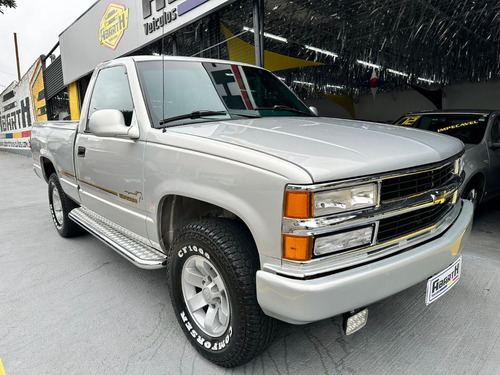 Chevrolet Silverado 4.1 Dlx 2p