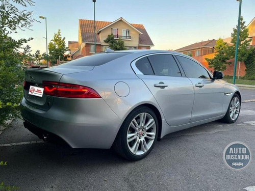 Imagen 6 de 7 de Jaguar Xe 2017
