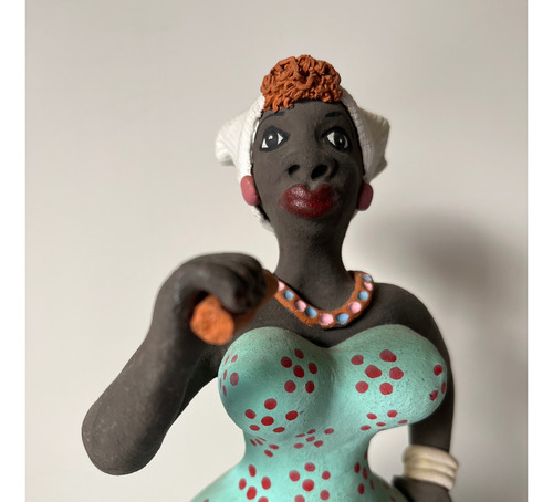 Muñeca Cubana De Cerámica Hecha A Mano. Deco. Adorno De Cuba