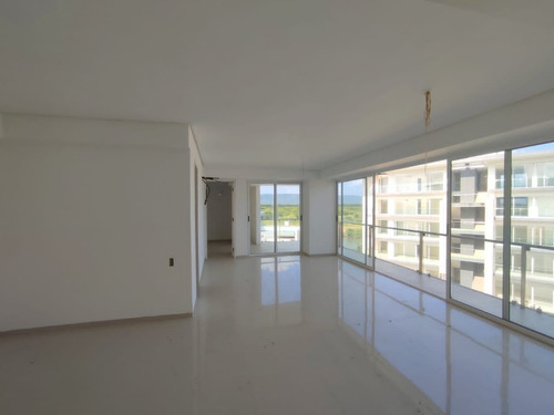 Imagen 3 de 10 de Vendo Apartamento A Estrenar En Tucacas. Conjunto Residencial Puerto Morrocoy. Wilfrido Torres