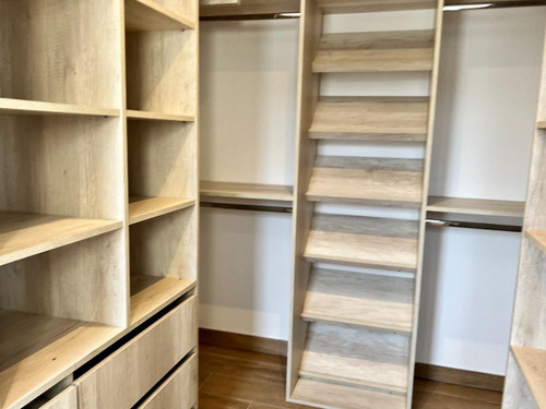 Imagen 25 de 30 de Casa Con 3 Dormitorios Y Escritorio - Acacias - Puertos