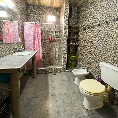 Cañuelas -larrea 1694 Esquina Castelli, A Solo 100 Mts De Ruta 205 - Casa En Venta