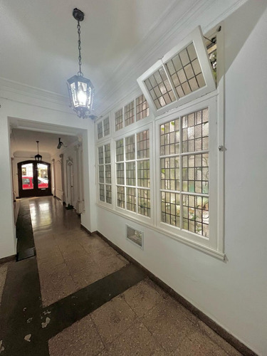 Venta 2 Amb 1 Piso Por Escalera Flores Super Luminoso No Apto Credito