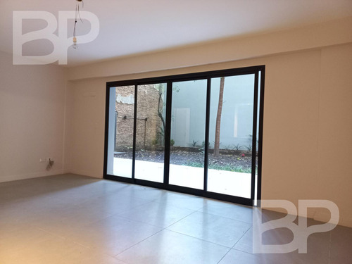 French 2360 - 5 Ambientes Con Patio - Reciclado - Recoleta