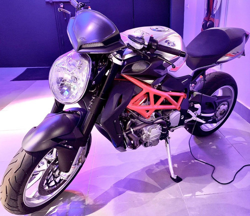 Imagen 1 de 8 de Mv Agusta 1090 Brutale R