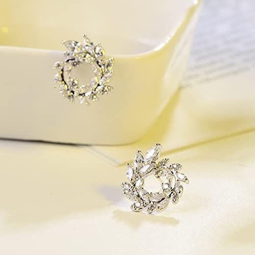 Cz Aretes De Racimo Para Mujer Chapado En Oro Blanco De 18 Y
