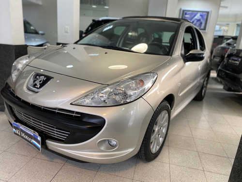 Peugeot 207 1.6 Xt