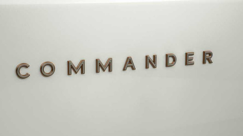 Imagem 8 de 15 de Commander 1.3 T270 Turbo Flex Limited At6