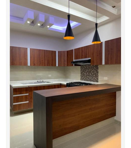 Casa En Venta En Nueva Chapultepec, Morelia, Michoacán De Ocampo C.p. 58280