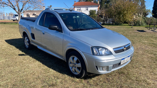 Chevrolet Montana 1.8 Sport